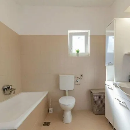 Ferienhaus Laetitia With Pool *
